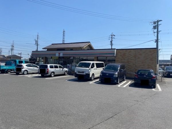 セブンイレブン刈谷池田町店 320m 写真撮影日：2024-04-01 