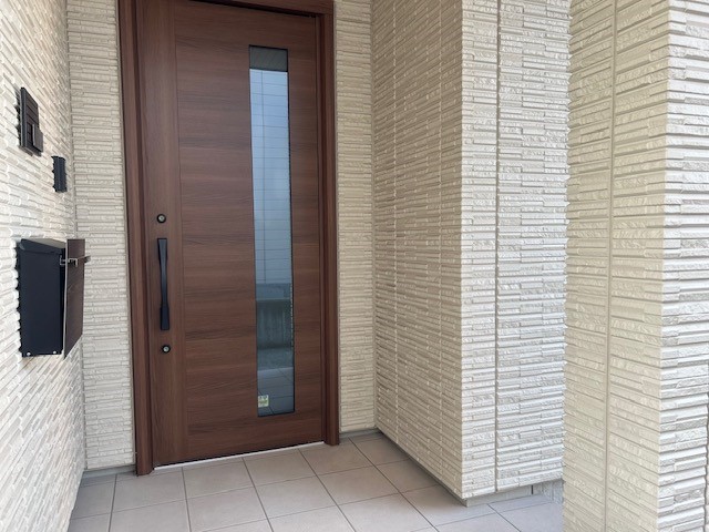 玄関外 写真撮影日:9/26/25, 12:00 AM