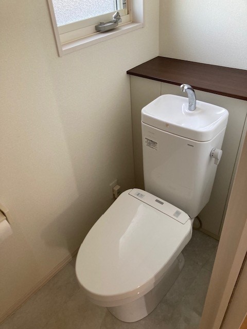 2階トイレ 写真撮影日:10/5/25, 12:00 AM