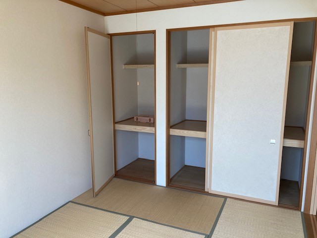 和室押入 写真撮影日:10/5/25, 12:00 AM