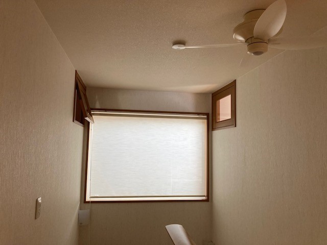 階段ホール 写真撮影日:10/5/25, 12:00 AM