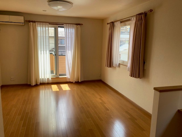 主寝室 写真撮影日:10/5/25, 12:00 AM