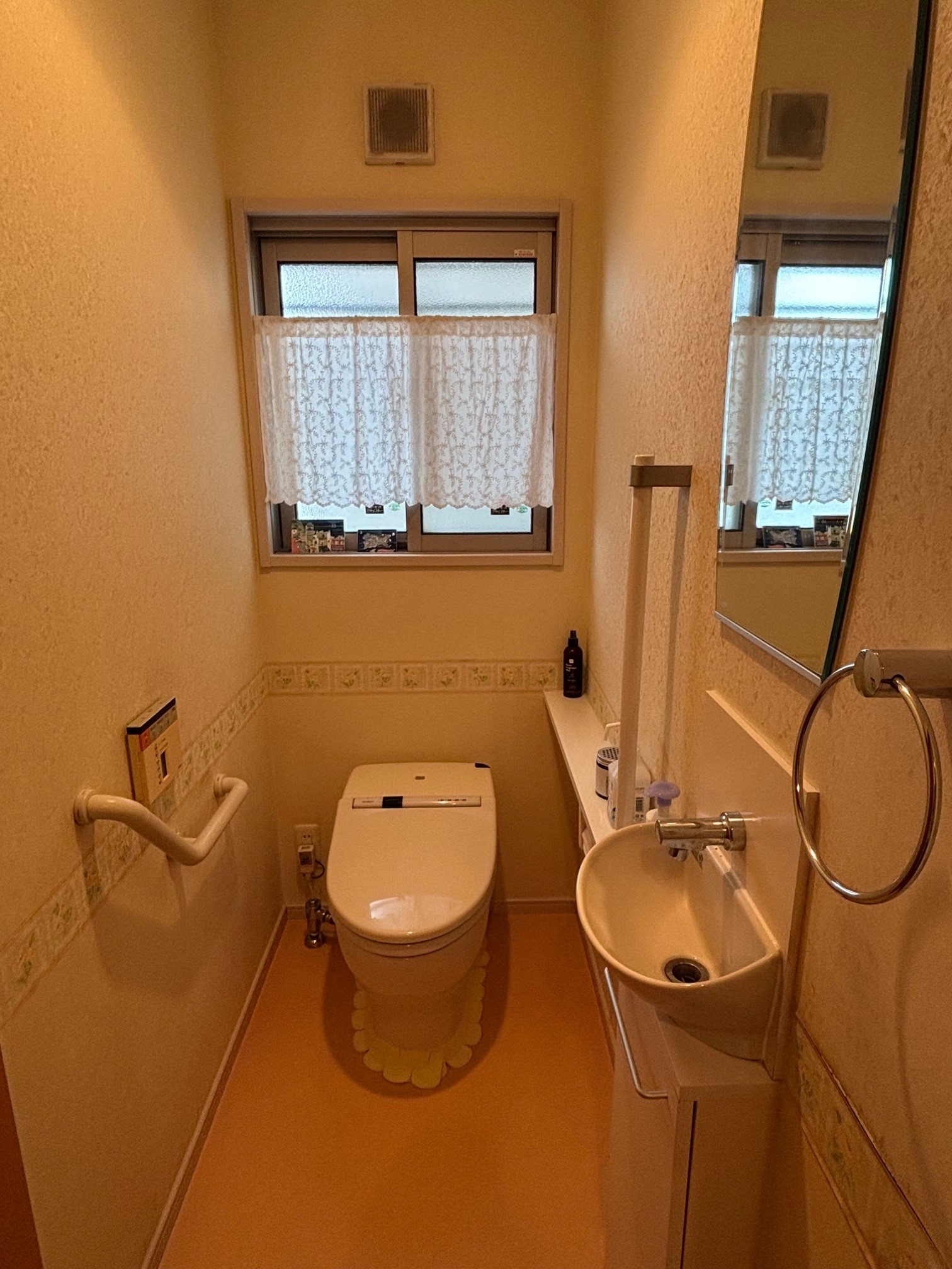 1階トイレ 写真撮影日:9/1/25, 12:00 AM