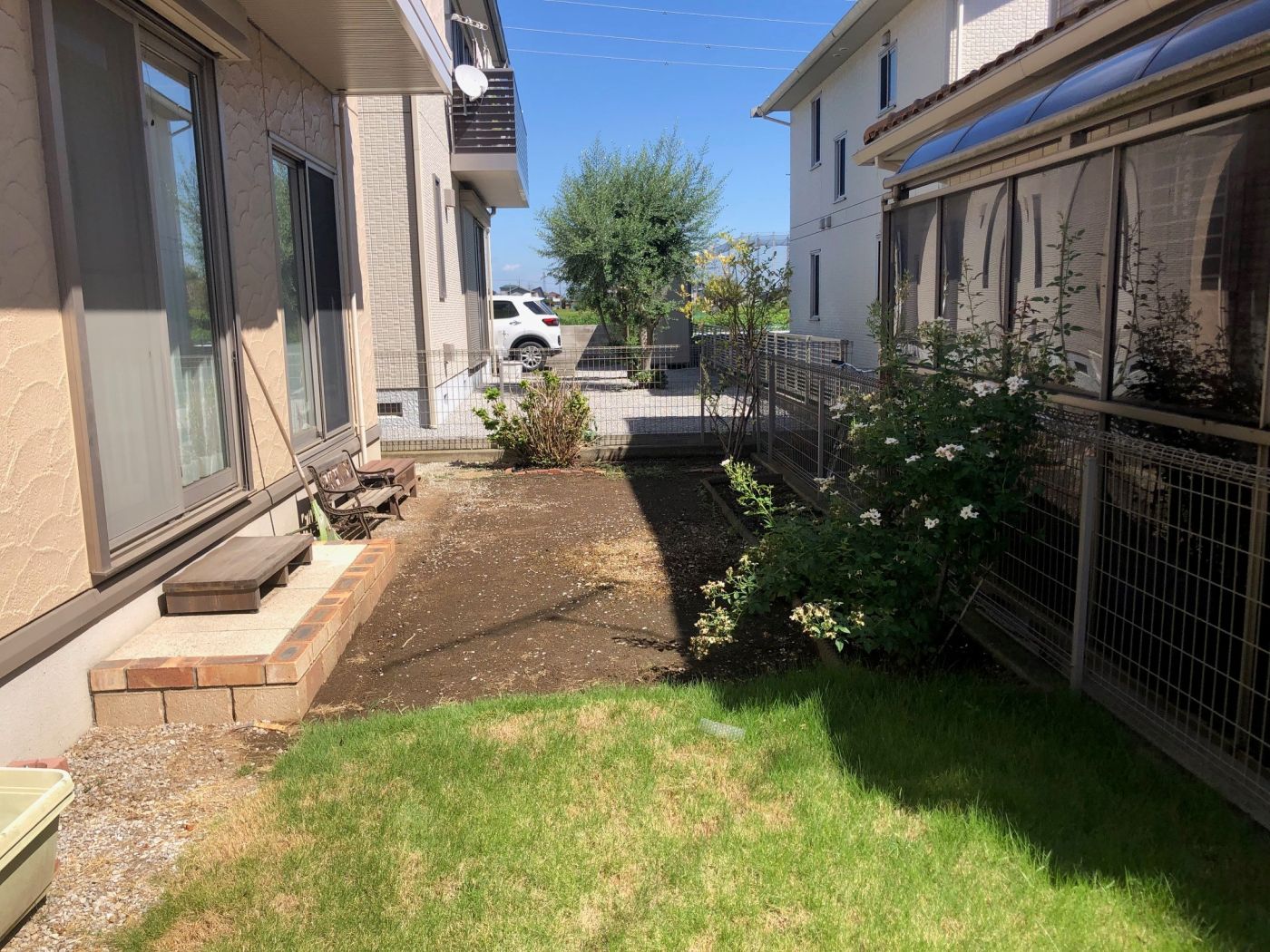 庭 写真撮影日:9/1/25, 12:00 AM