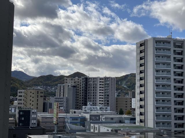 住戸からの眺望写真  写真撮影日:2025-10-18