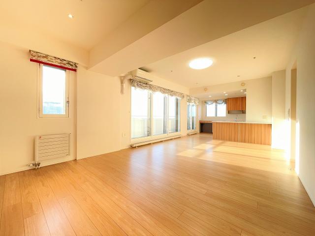 リビング  写真撮影日:2025-09-30