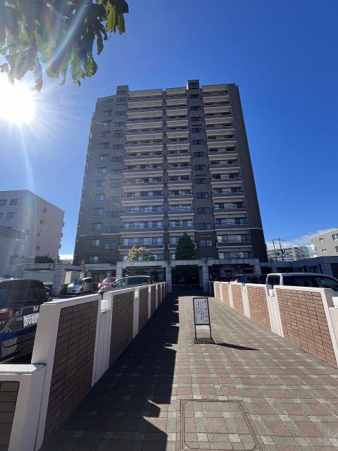 現地外観写真  写真撮影日:2025-10-17
