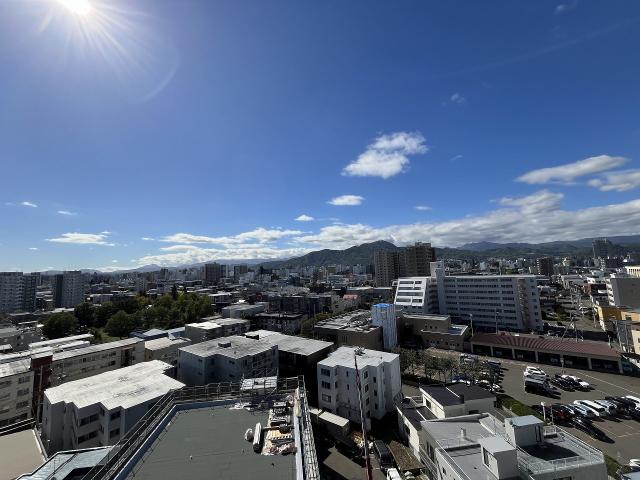 住戸からの眺望写真  写真撮影日:2025-10-17