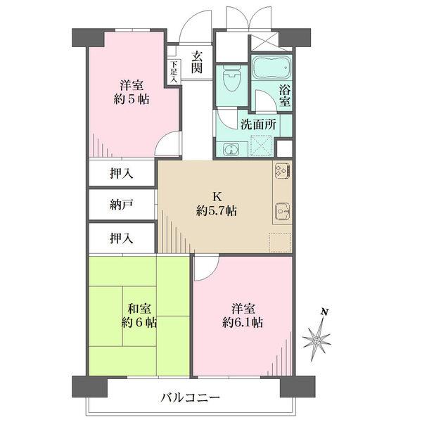 中央に配置されたキッチン、すっきり暮らせる3部屋構成。