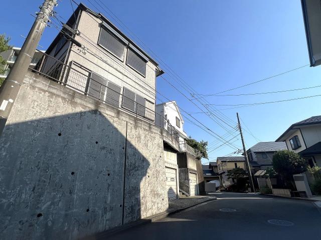 前面道路含む現地写真  写真撮影日:2025-08-31