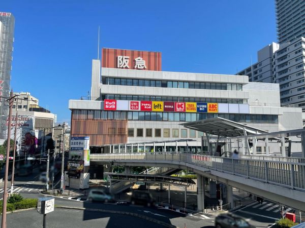 高槻阪急スクエア 320m 写真撮影日：2023-12-24 