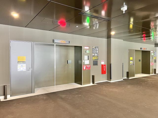 駐車場(共用設備)  写真撮影日:2025-10-24