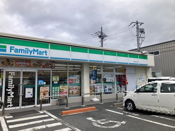 ファミリーマート栗東小柿店 640m 写真撮影日：2024-02-03 