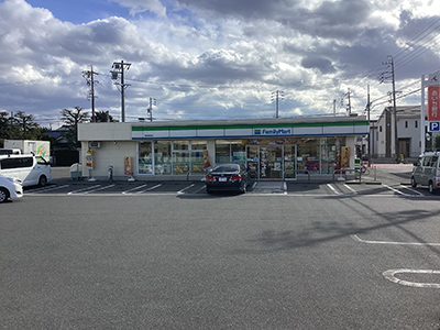 ファミリーマート　稲沢前田店