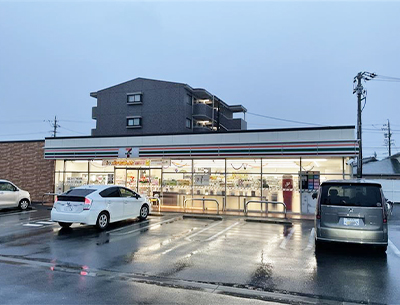 セブンイレブン小牧応時2丁目店