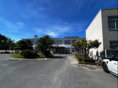 豊橋市立南部中学校
