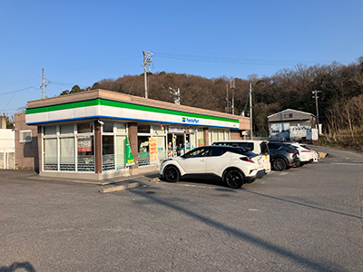ファミリーマート岡崎真伝町店