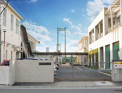 北名古屋市立西春中学校