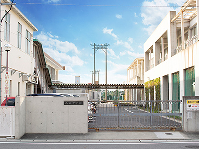 北名古屋市立西春中学校