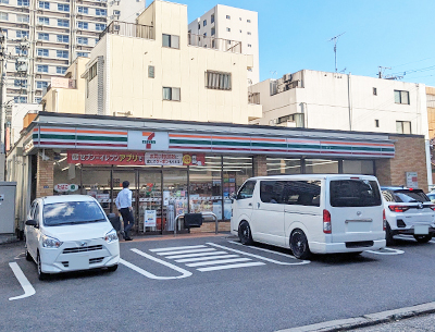 セブンイレブン名古屋春岡1丁目店