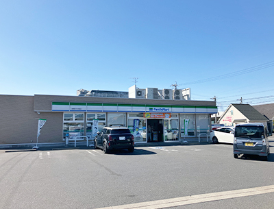 ファミリーマート岐南町下印食店
