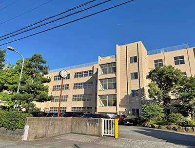 金沢市立兼六中学校