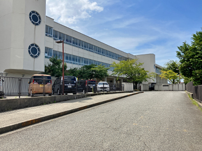 金沢市立高尾台中学校