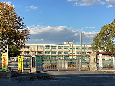 鈴鹿市立千代崎中学校