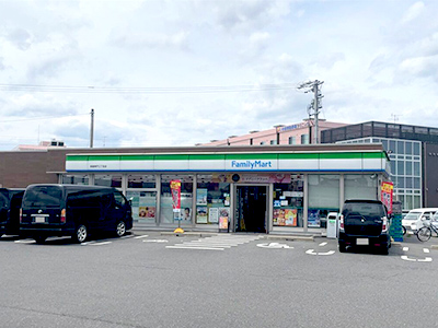 ファミリーマート鈴鹿神戸三丁目店