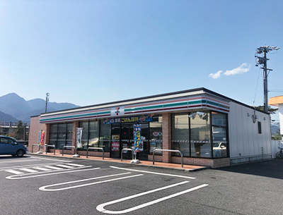 セブンイレブン菰野町大羽根園店