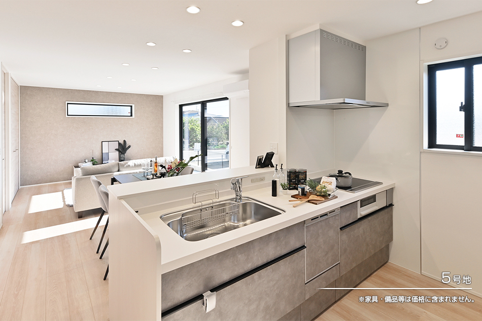 セキュレア久居南III