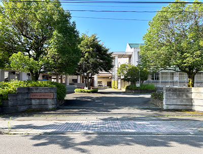 三本柳小学校