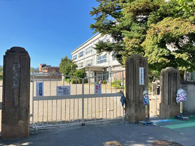 上田市立清明小学校