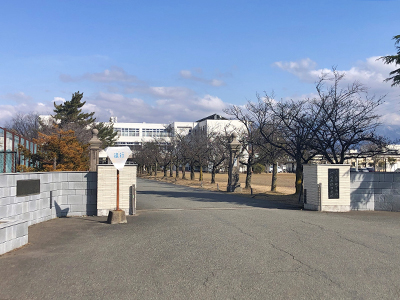 信州大学教育学部附属長野中学校