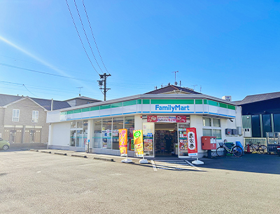 ファミリーマート静岡竜南通り店