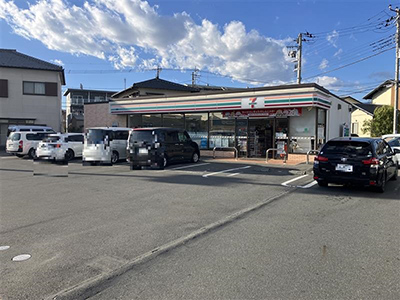 セブンイレブン三島伏見店