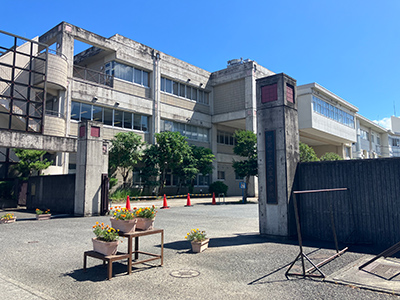 静岡市立大里中学校