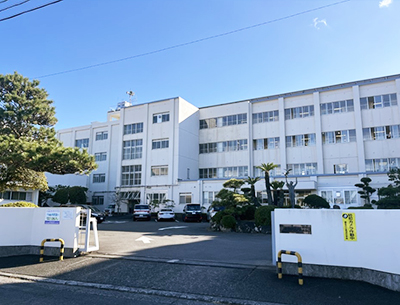 藤枝市立高洲中学校