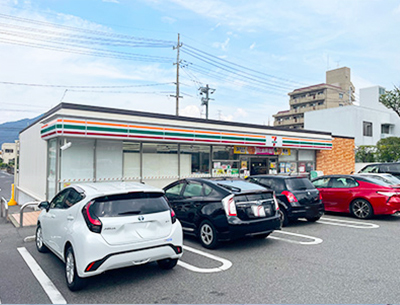 セブンイレブン広島口田南店