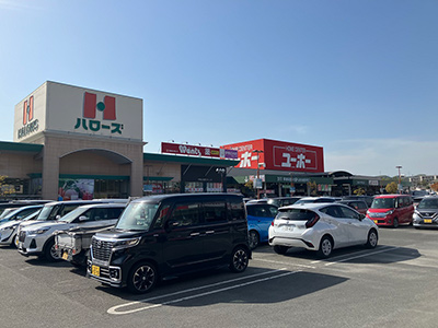 伊勢丘モール