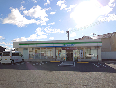 ファミリーマート倉敷平田店