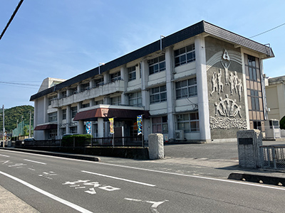 山口市立平川小学校