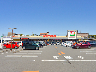 ヨークフーズ都町店