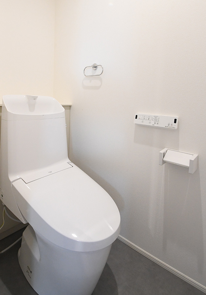 10号地／トイレ