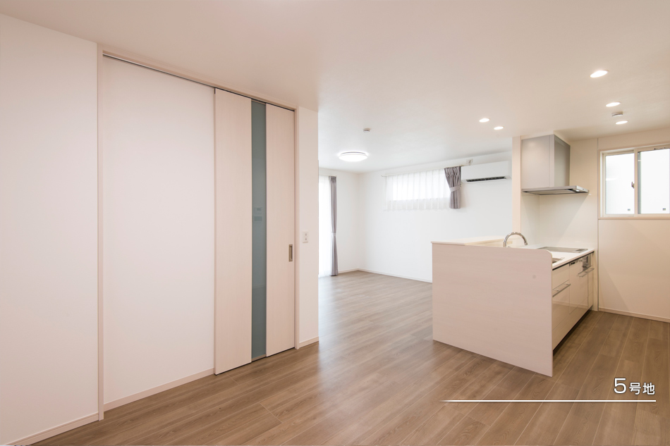 セキュレア中泉町　(分譲住宅)
