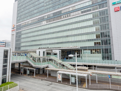 JR東海道新幹線・JR横浜線・横浜市営地下鉄ブルーライン・東急新横浜線「新横浜」駅