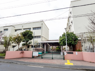 横浜市立大綱小学校