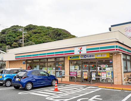 セブン-イレブン 鎌倉七里ガ浜店