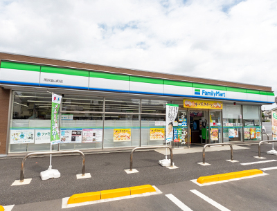 ファミリーマート所沢金山町店