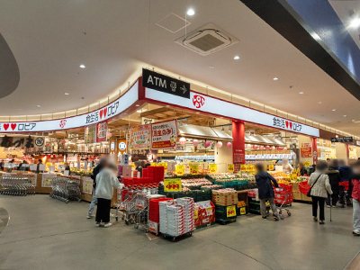 ロピア所沢島忠ホームズ店